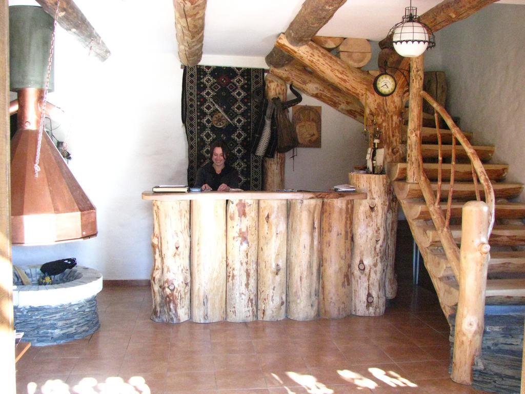 Guest House Shina Omalo Chambre photo