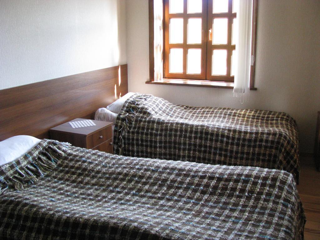 Guest House Shina Omalo Chambre photo